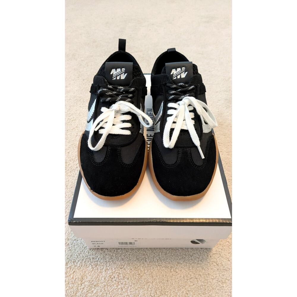 Women's Steve Madden Reboot Sneaker in Black/Silver
